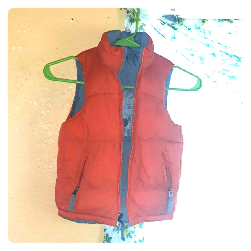 GAP coldcontrol puffer vest